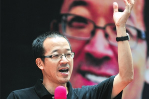 �¶���ѧУ��ʼ��������ݽ�����ͼ��